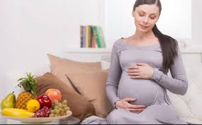 Makanan pantangan untuk ibu hamil